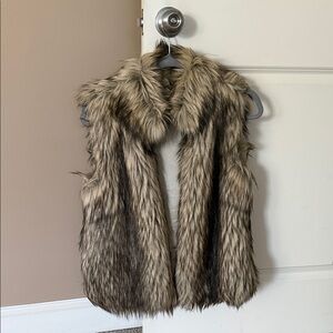 Michael Kors faux fur vest size SM